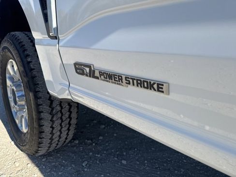 Used 2024 Ford F250 XLT w/ FX4 Off-Road Package image 10