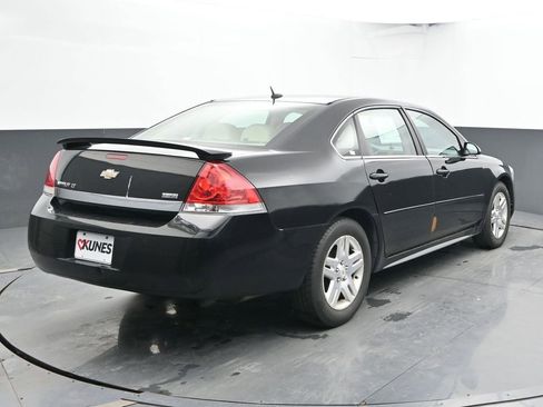 Used 2011 Chevrolet Impala LT w/ Luxury Edition Package image 9