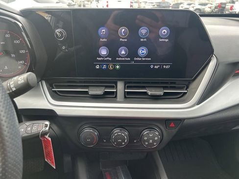 Used 2024 Chevrolet Trax RS w/ Driver Confidence Package image 26