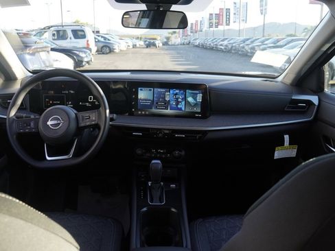 New 2026 Nissan Kicks SV image 21