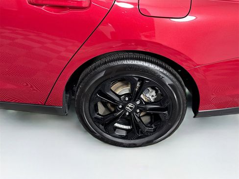 Used 2025 Honda Accord SE image 19