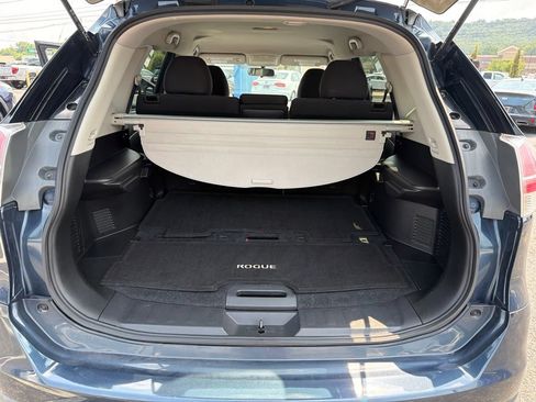 Used 2015 Nissan Rogue SV FWD image 35