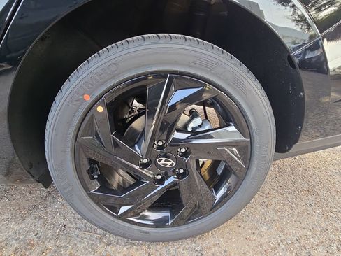 New 2026 Hyundai Elantra Sport w/ Cargo Package FWD image 31