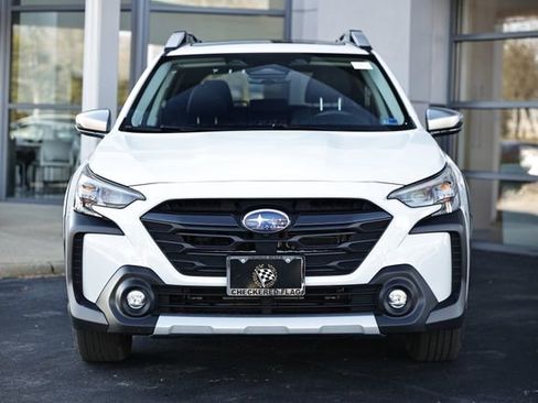 Used 2025 Subaru Outback Touring XT image 14