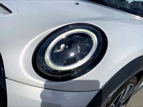 Certified 2023 MINI Cooper S image 22