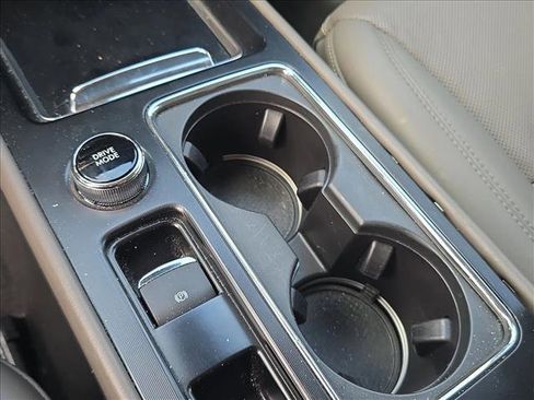 Used 2024 Lincoln Corsair Grand Touring AWD/4WD image 15