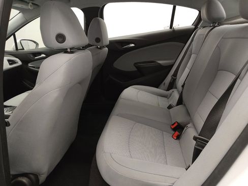 Used 2019 Chevrolet Cruze LS image 18