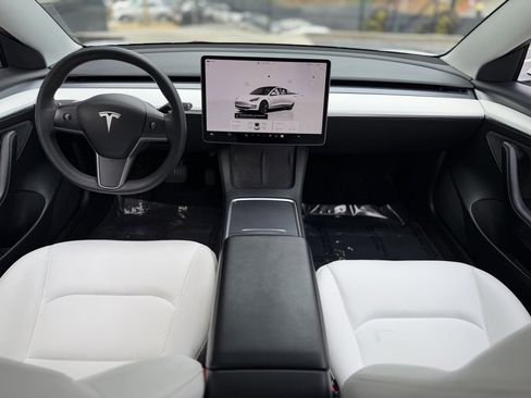 Used 2022 Tesla Model 3 Long Range image 39