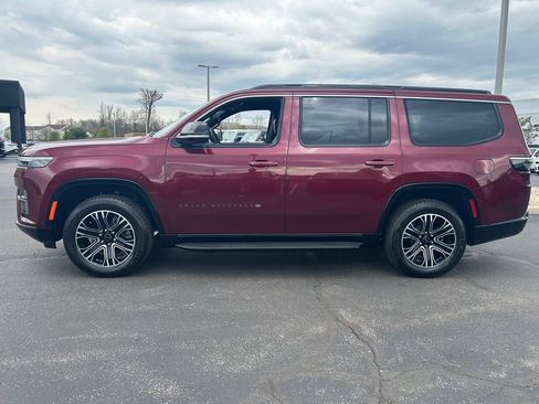 New 2026 Jeep Grand Wagoneer 4WD image 4