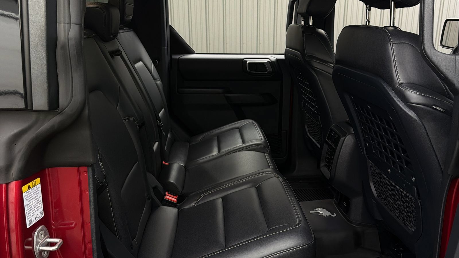 Used 2025 Ford Bronco Badlands w/ Sasquatch Package AWD/4WD image 37