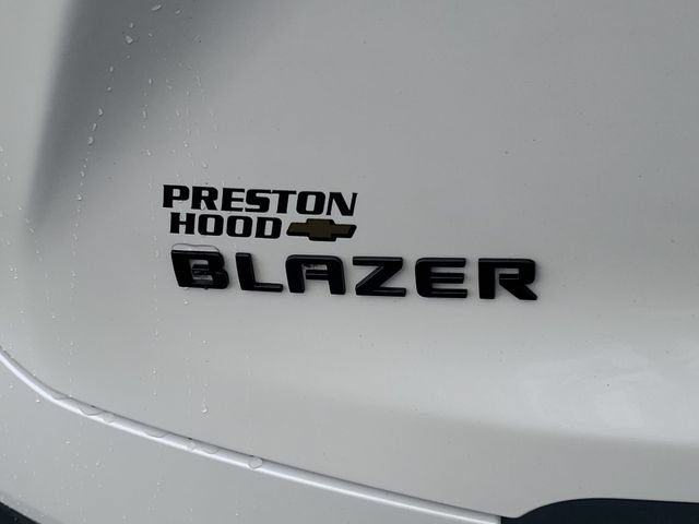 Certified 2023 Chevrolet Blazer RS w/ Driver Confidence II Package FWD image 10