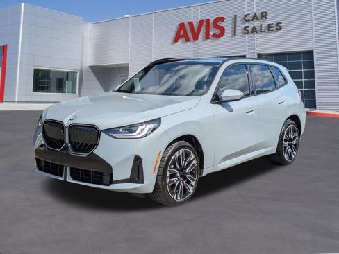Used 2025 BMW X3 xDrive30i w/ Premium Package AWD/4WD image 1