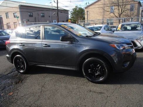 Used 2015 Toyota RAV4 LE image 5
