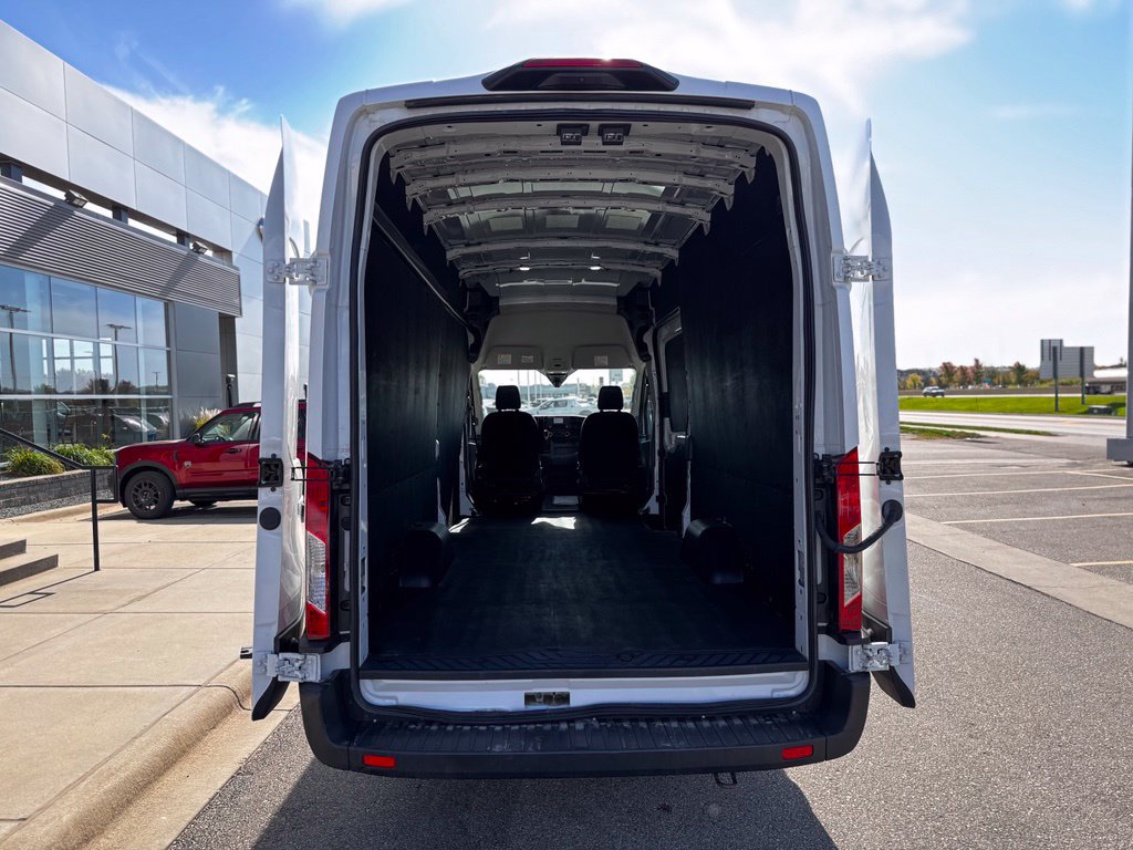 Used 2024 Ford Transit 250 148 High Roof Extended w/ Load Area Protection Package RWD image 40