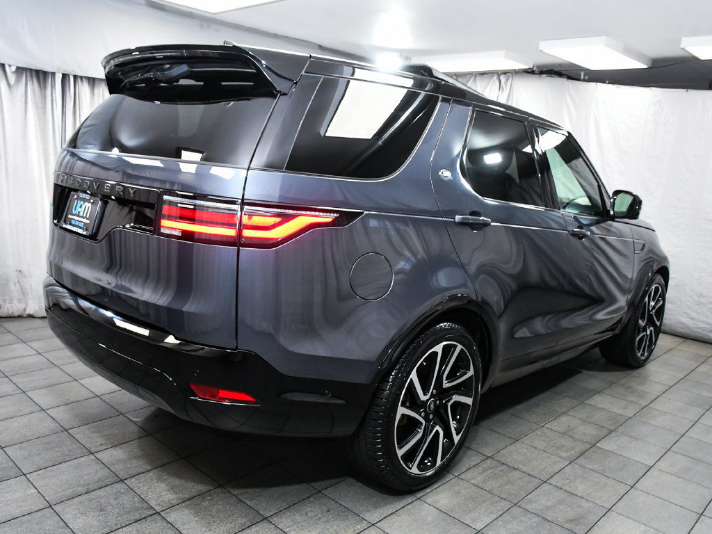 Used 2024 Land Rover Discovery Dynamic SE AWD/4WD image 6