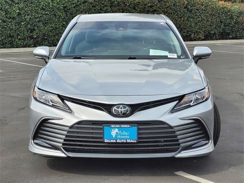 Used 2023 Toyota Camry LE w/ Convenience Package image 3