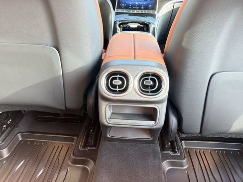 Certified 2026 Mercedes-Benz GLC 300 4MATIC image 26