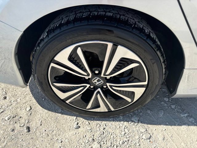 Used 2018 Honda Civic EX-L image 19