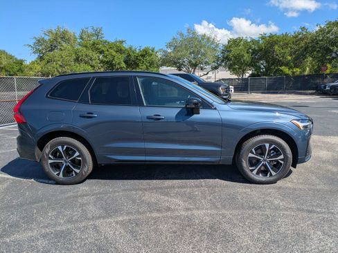 New 2026 Volvo XC60 B5 Core AWD/4WD image 3