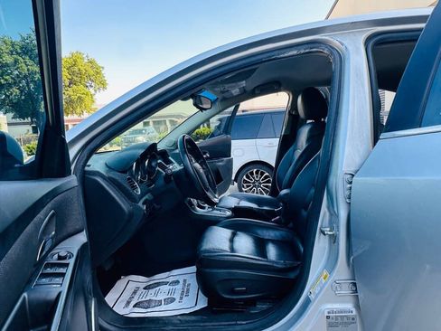 Used 2012 Chevrolet Cruze LT w/ RS Package FWD image 13