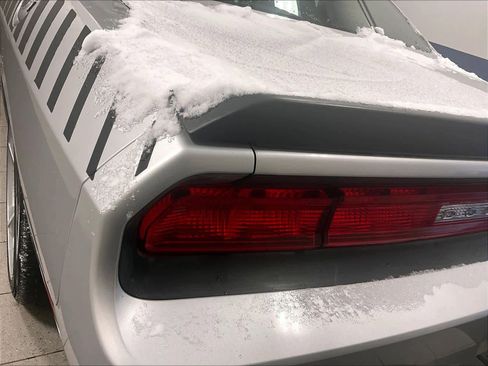 Used 2010 Dodge Challenger SRT8 w/ SRT Option Group II image 33