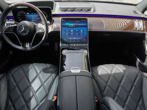 Used 2025 Mercedes-Benz Maybach S 680 4MATIC image 9