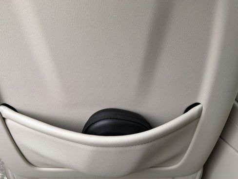 Certified 2025 Cadillac Escalade ESV Premium Luxury Platinum w/ LPO, Floor Liner Package image 28