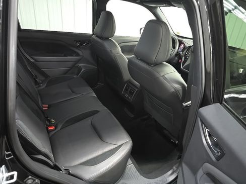 Used 2025 Subaru Forester Touring AWD/4WD image 20