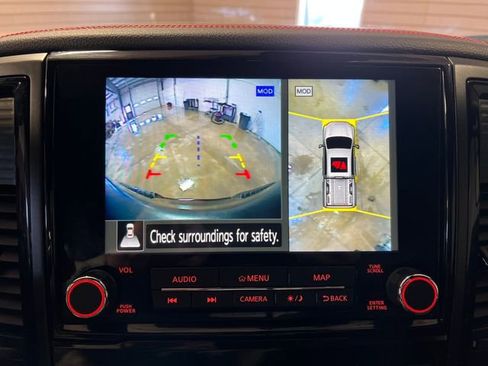 Used 2023 Nissan Titan PRO-4X w/ Pro-4x Convenience Package image 20