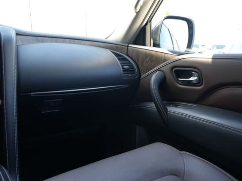 Used 2024 INFINITI QX80 Premium Select w/ Cargo Package AWD/4WD image 8