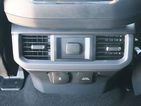Used 2025 Ford F150 XLT w/ Equipment Group 302A MID RWD image 34