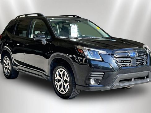 Certified 2024 Subaru Forester Premium AWD/4WD image 1