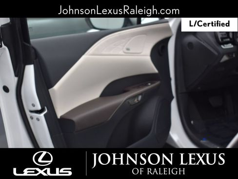 Used 2025 Lexus RX 350 FWD w/ Convenience Package image 15