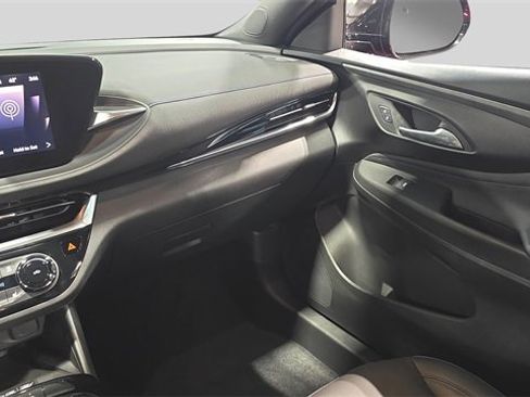 Used 2024 Buick Envista Sport Touring w/ Convenience I Package image 23