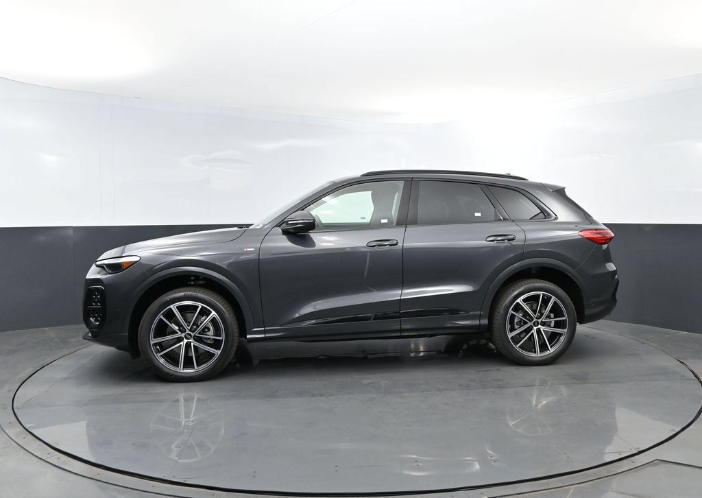 New 2026 Audi Q5 Premium AWD/4WD image 23