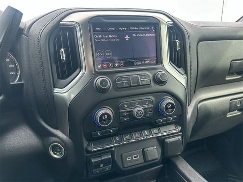 Used 2022 Chevrolet Silverado 1500 LT Trail Boss w/ Convenience Package II image 29