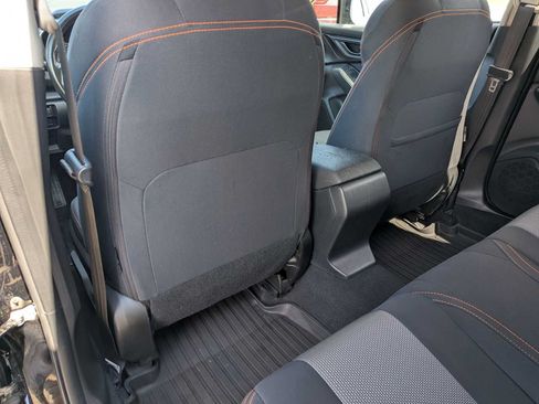 Used 2019 Subaru Crosstrek 2.0i Premium w/ Moonroof Package AWD/4WD image 17