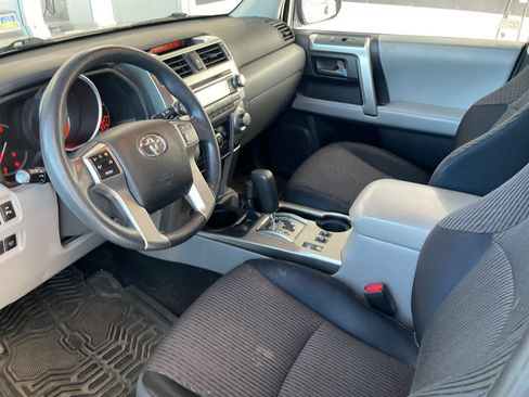 Used 2010 Toyota 4Runner SR5 AWD/4WD image 9