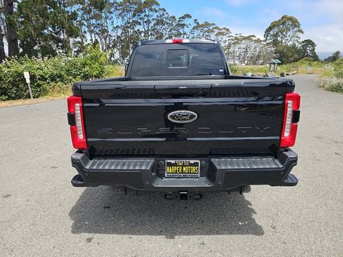 New 2025 Ford F350 XLT w/ Black Appearance Package image 30