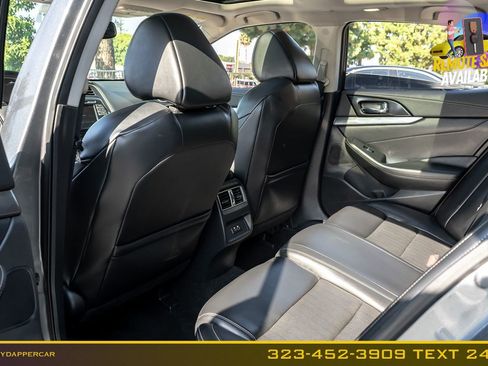 Used 2019 Nissan Maxima 3.5 SL w/ Floor Mat Group FWD image 15