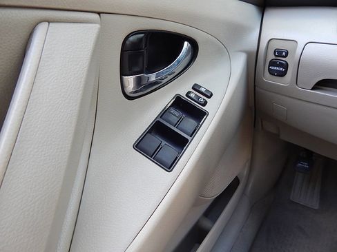 Used 2009 Toyota Camry LE image 20