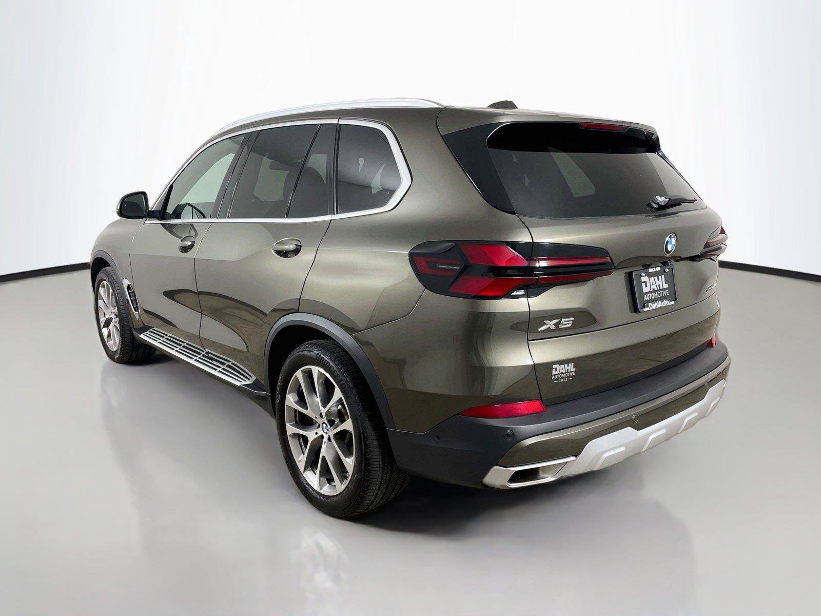 Used 2026 BMW X5 xDrive40i AWD/4WD image 10