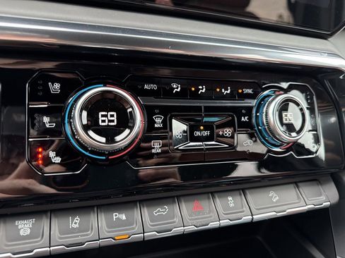 New 2026 GMC Sierra 2500 Denali Ultimate image 24