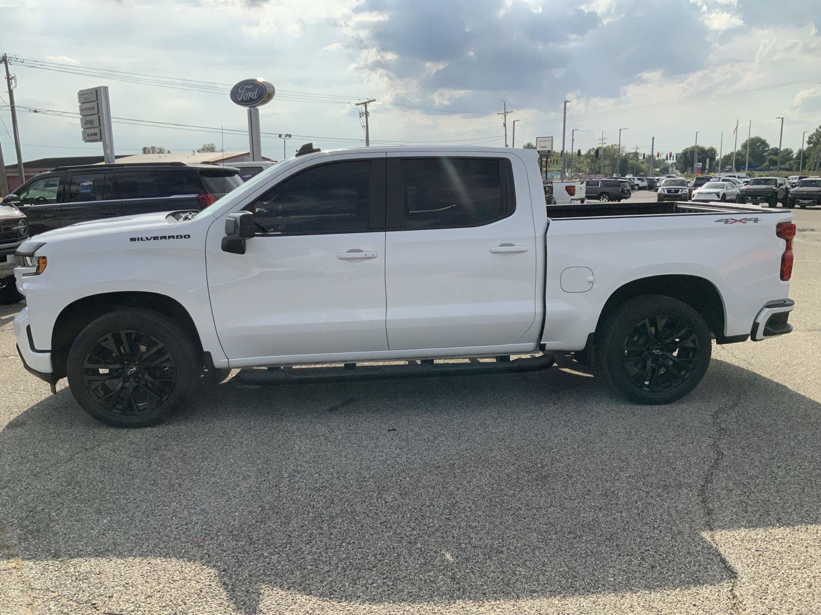 Used 2021 Chevrolet Silverado 1500 RST w/ Rally Edition AWD/4WD image 8