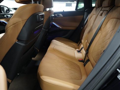 Used 2023 BMW X6 M50i w/ Executive Package AWD/4WD image 23