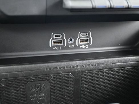 Used 2025 RAM 1500 Laramie image 21