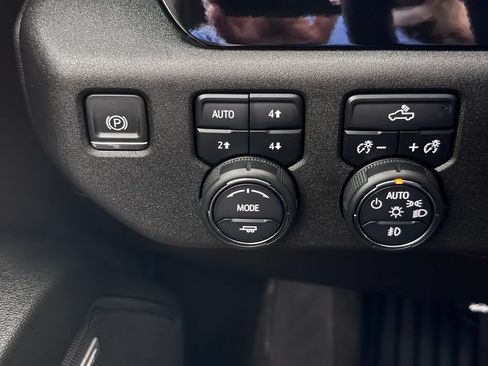 Certified 2024 Chevrolet Silverado 1500 RST w/ True North Edition Plus AWD/4WD image 19