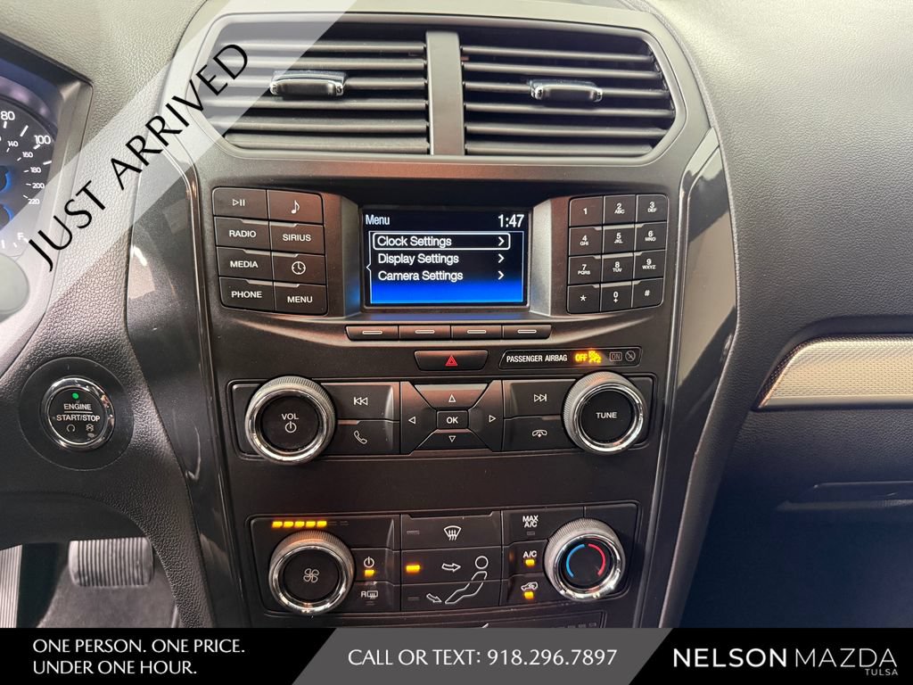 Used 2019 Ford Explorer XLT FWD image 27