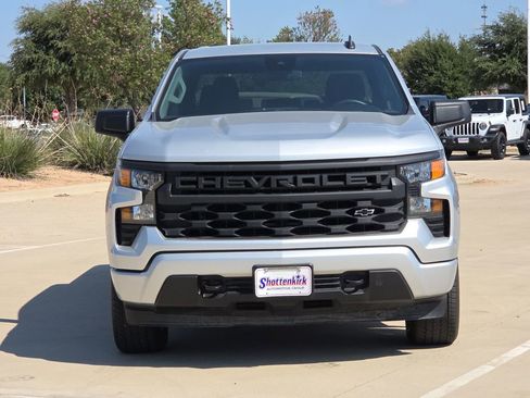 Used 2022 Chevrolet Silverado 1500 Custom w/ LPO, Dark Essentials Package image 2
