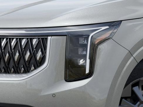 New 2026 Kia Carnival EX FWD image 10